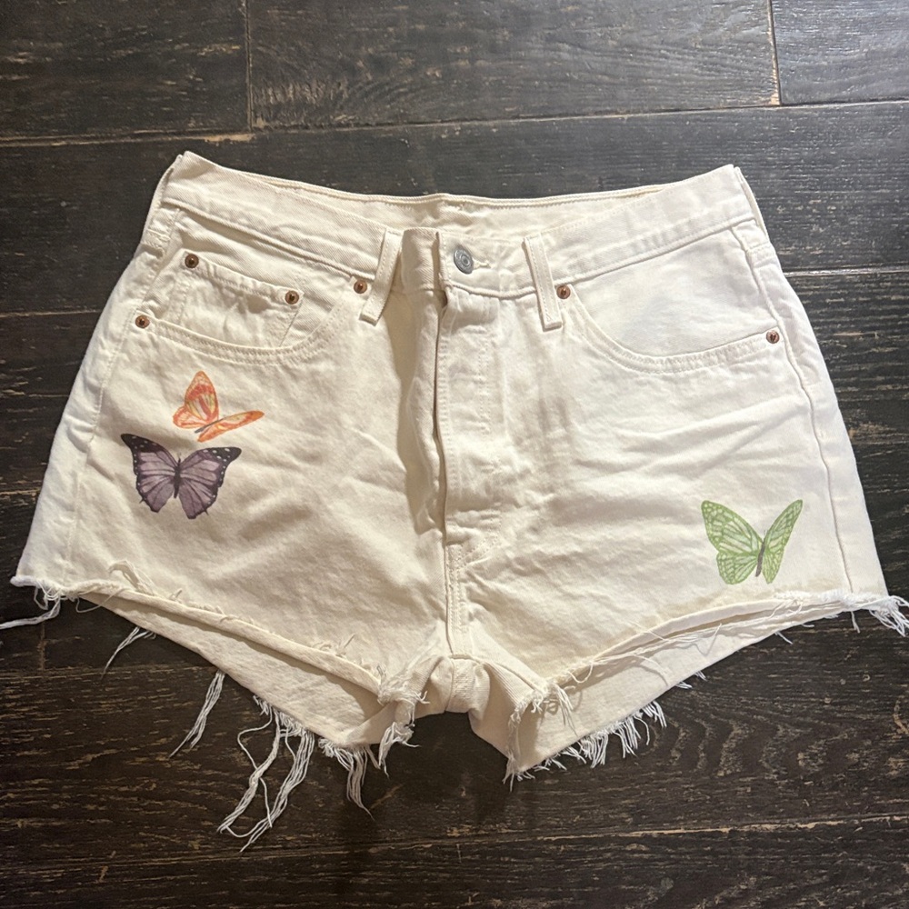 Levi's Cream Jean Shorts with Butterfly Design